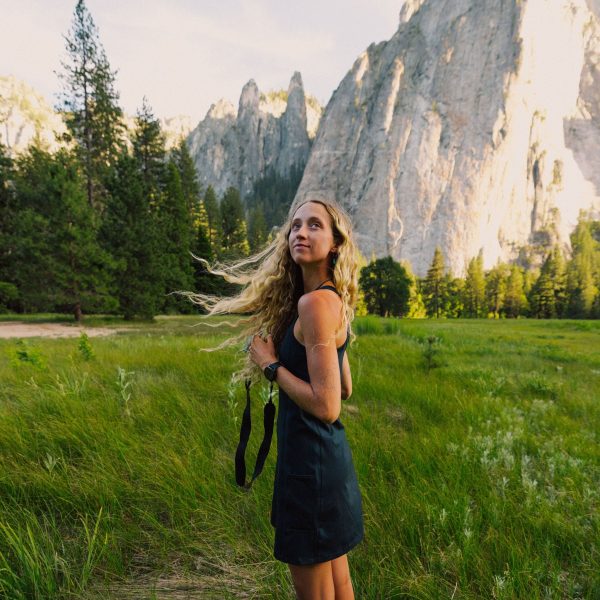 Muevo Dress - Women's